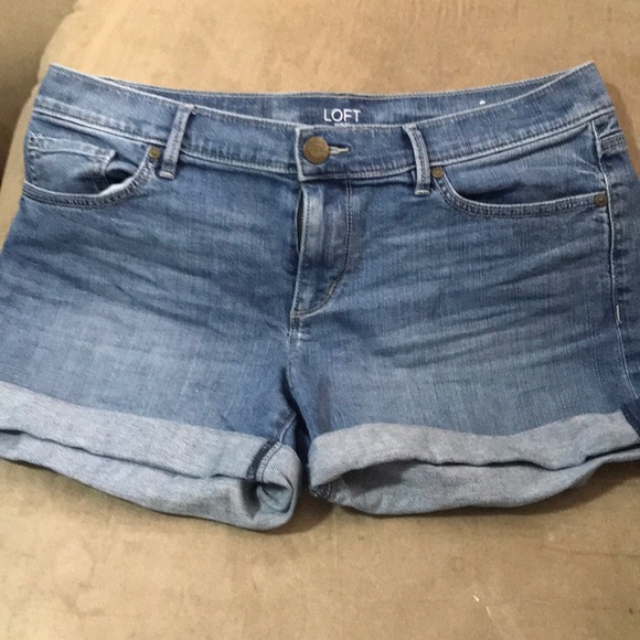 Three pairs of shorts-size 6 - Picture 2 of 4